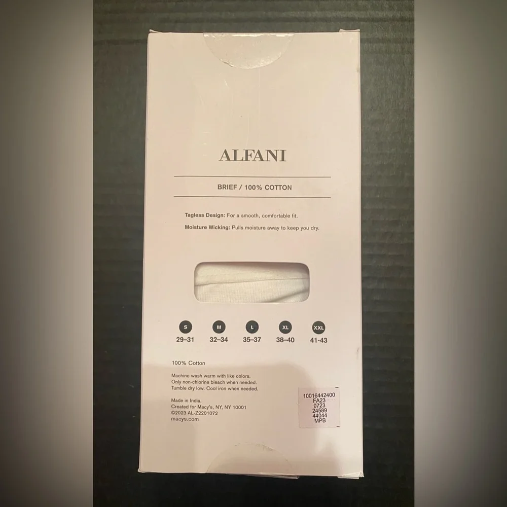 Alfani Men’s 4 Pack Briefs in White Size XL 38-40 NWT‎